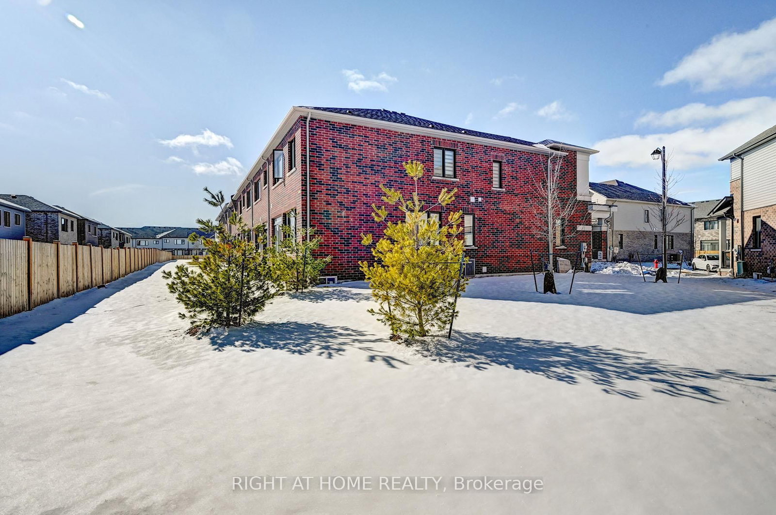 15 Blacklock Street, Unit 20 - Photo 38