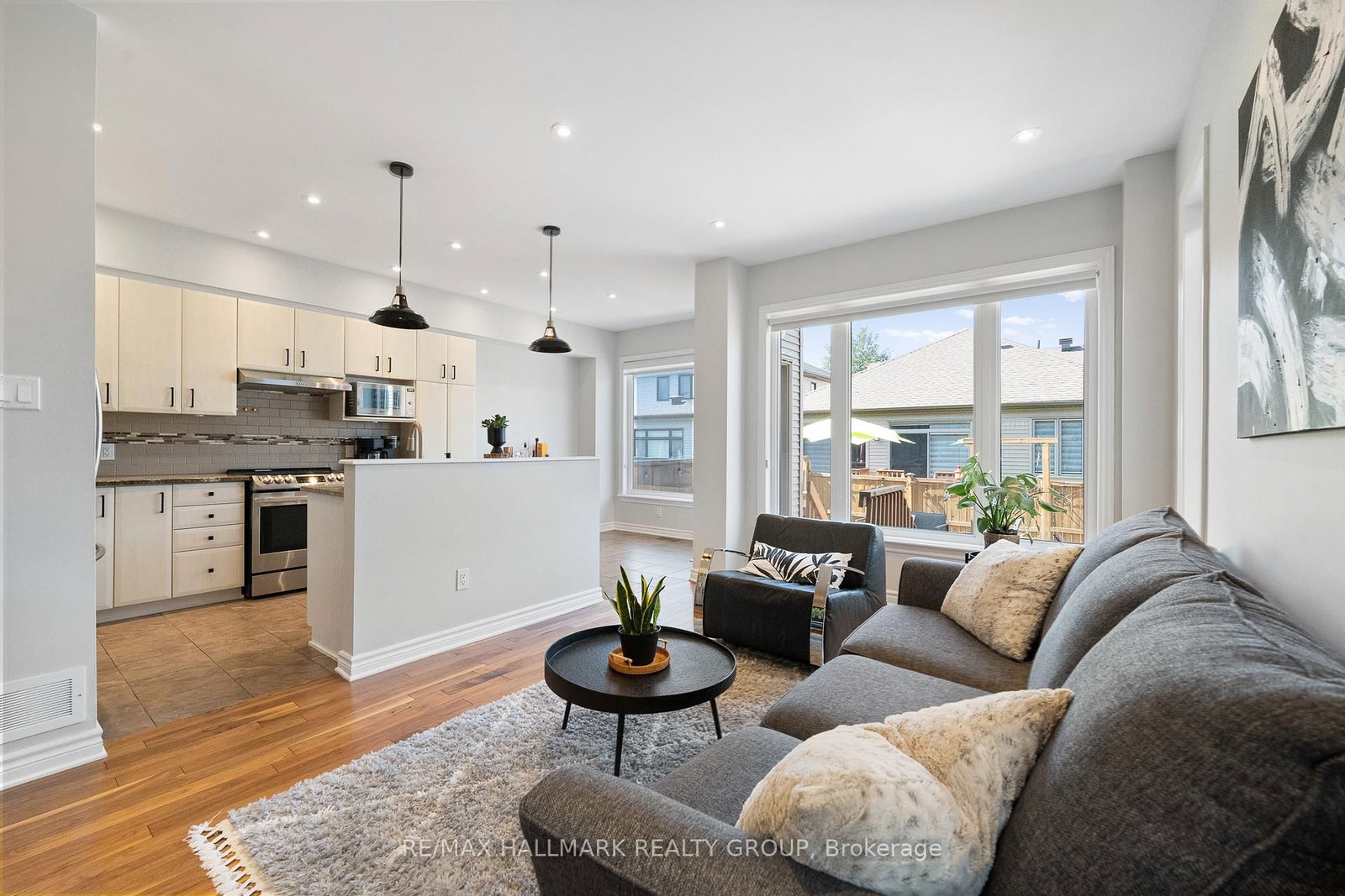 735 Morningstar Way - Photo 11