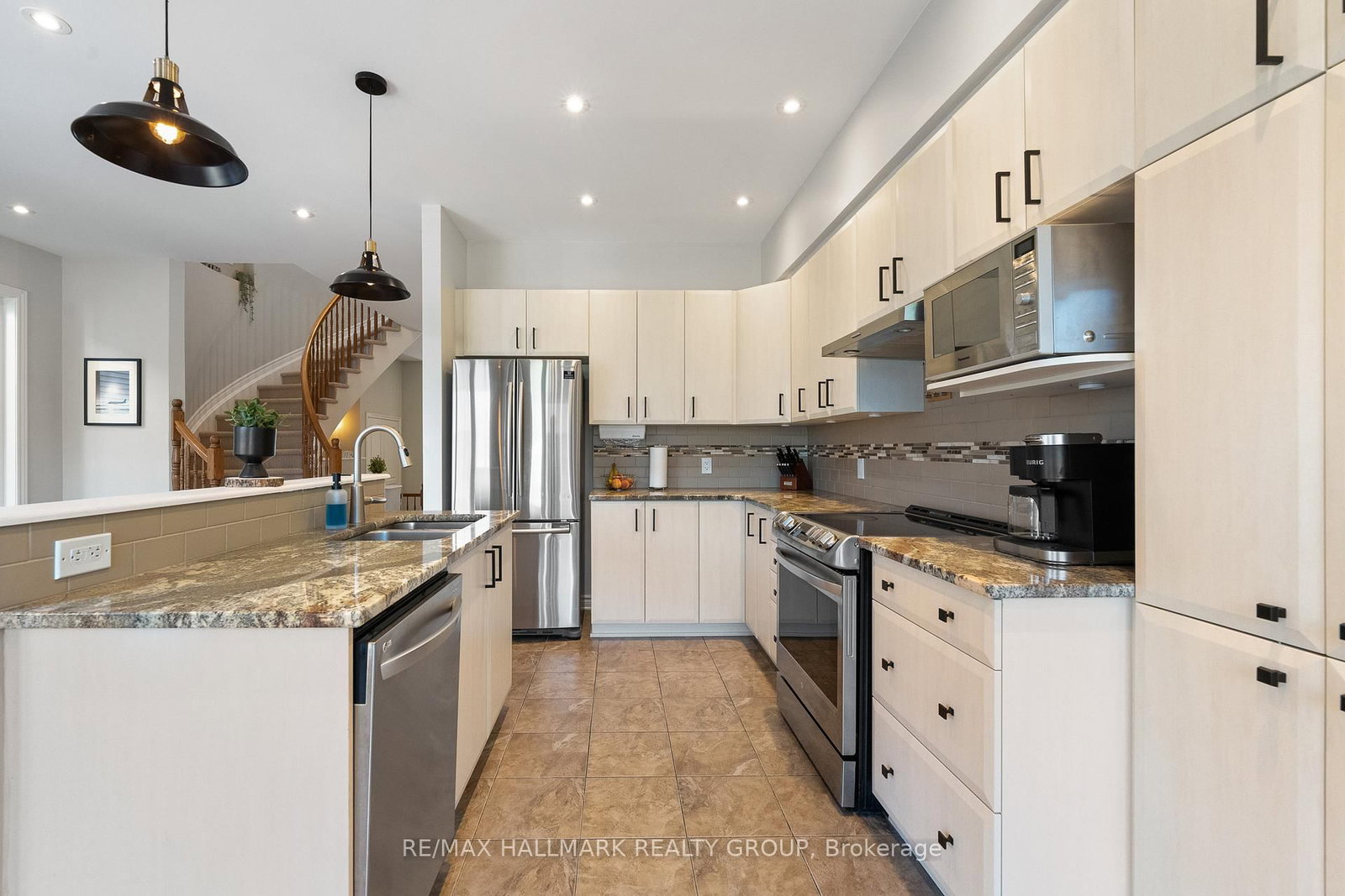 735 Morningstar Way - Photo 15