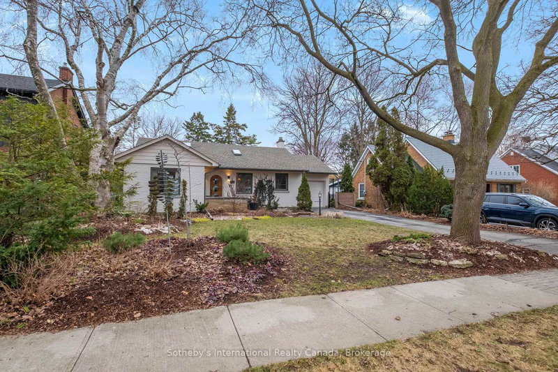 189 Forsyth Dr, Waterloo, N2L 1A1 | Image 2