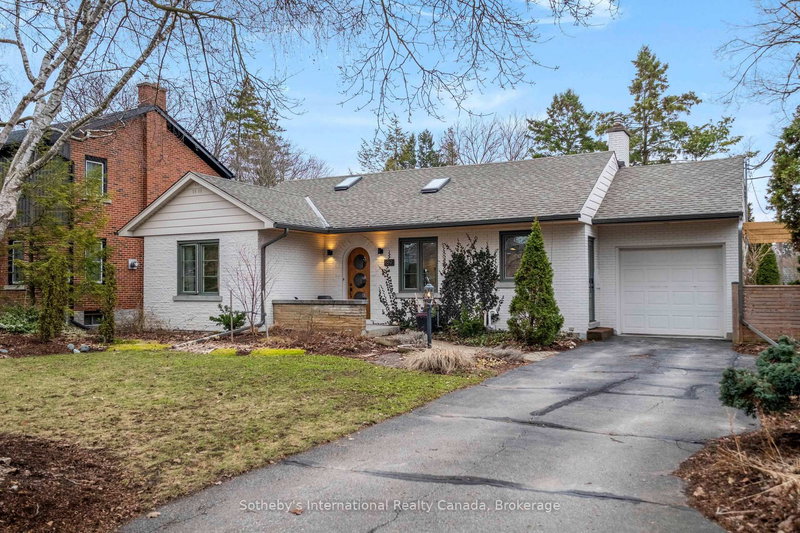 189 Forsyth Dr, Waterloo, N2L 1A1 | Image 3