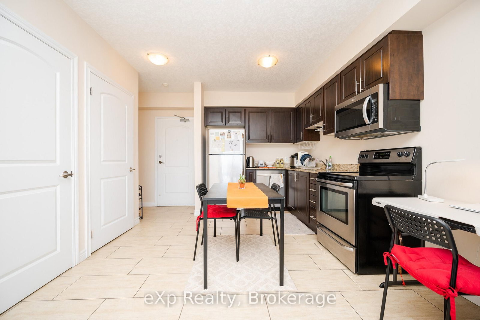 886 Golf Links Road, Unit 204 - Photo 17