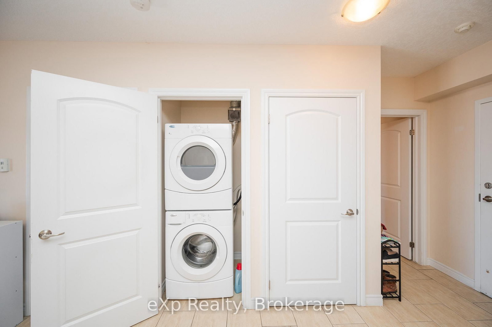 886 Golf Links Road, Unit 204 - Photo 19