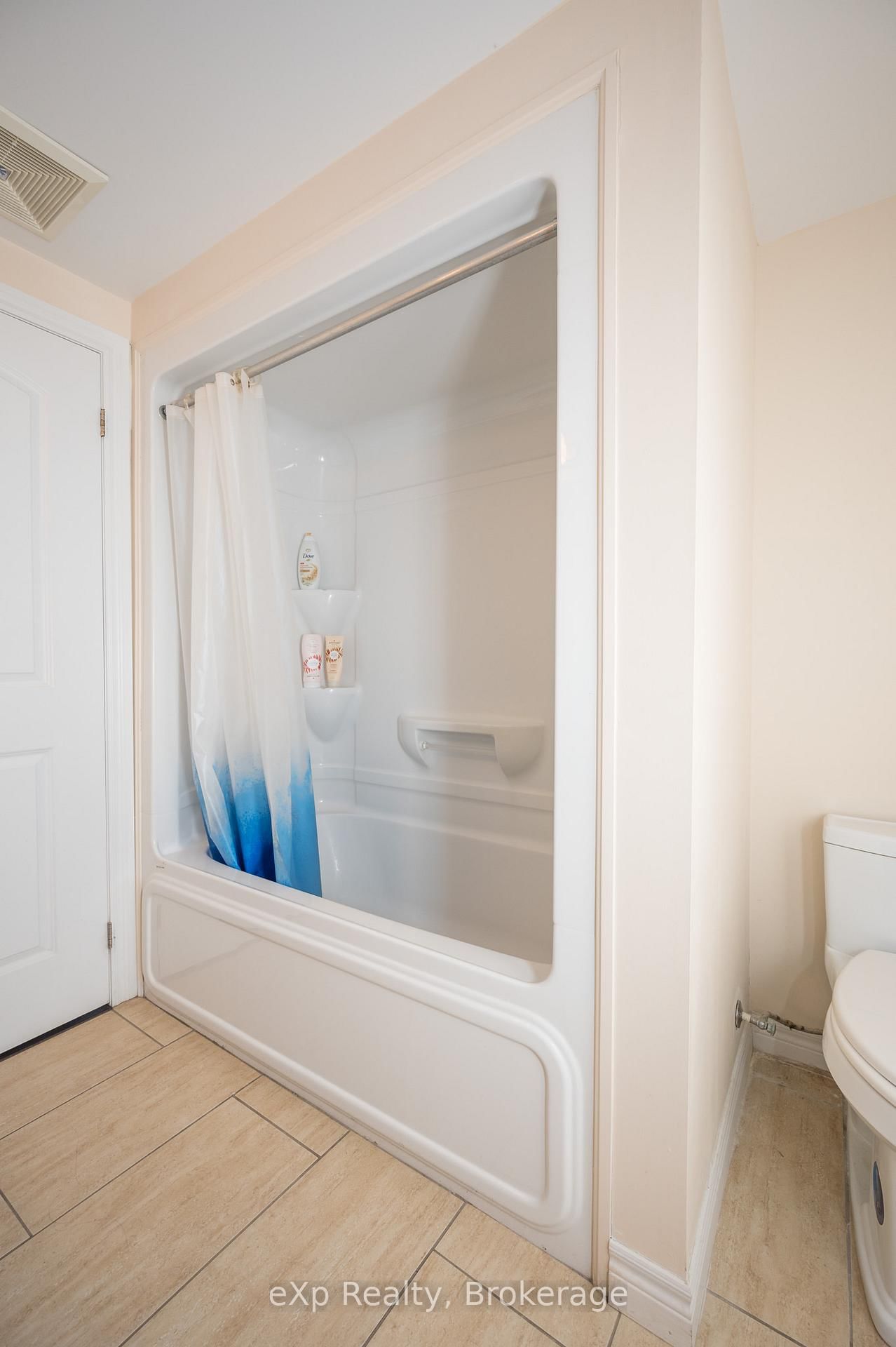 886 Golf Links Road, Unit 204 - Photo 31