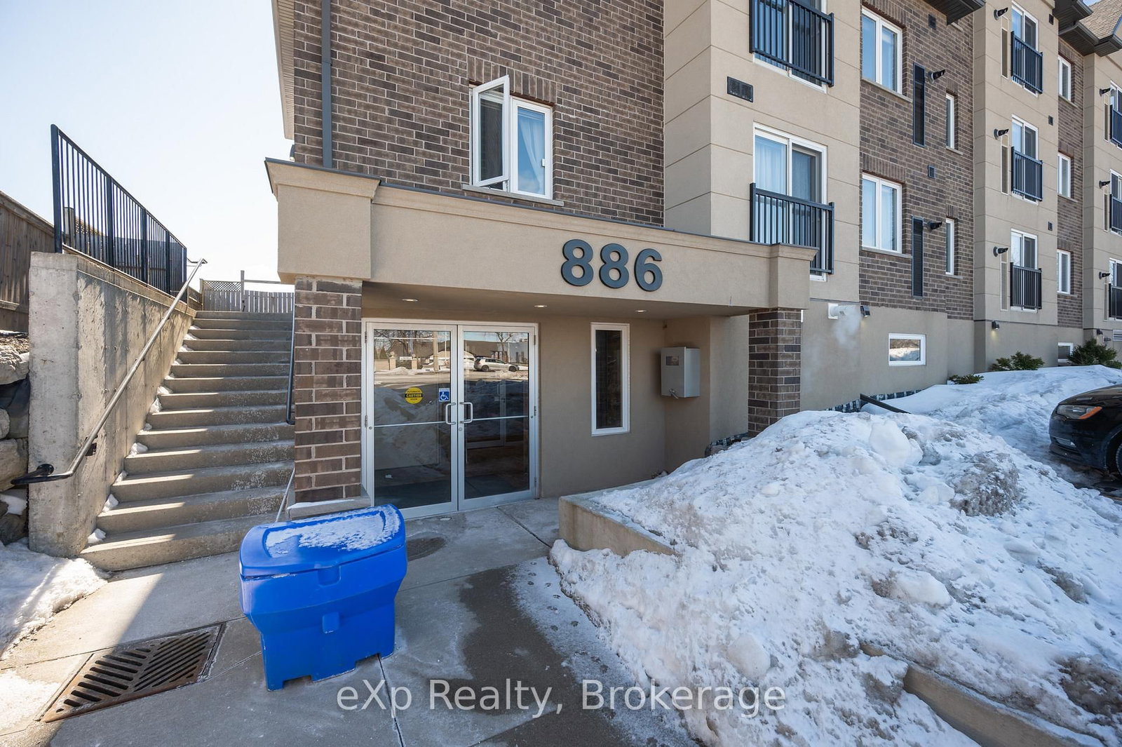 886 Golf Links Road, Unit 204 - Photo 7