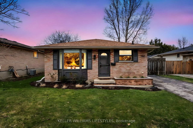 350 Highview Crescent