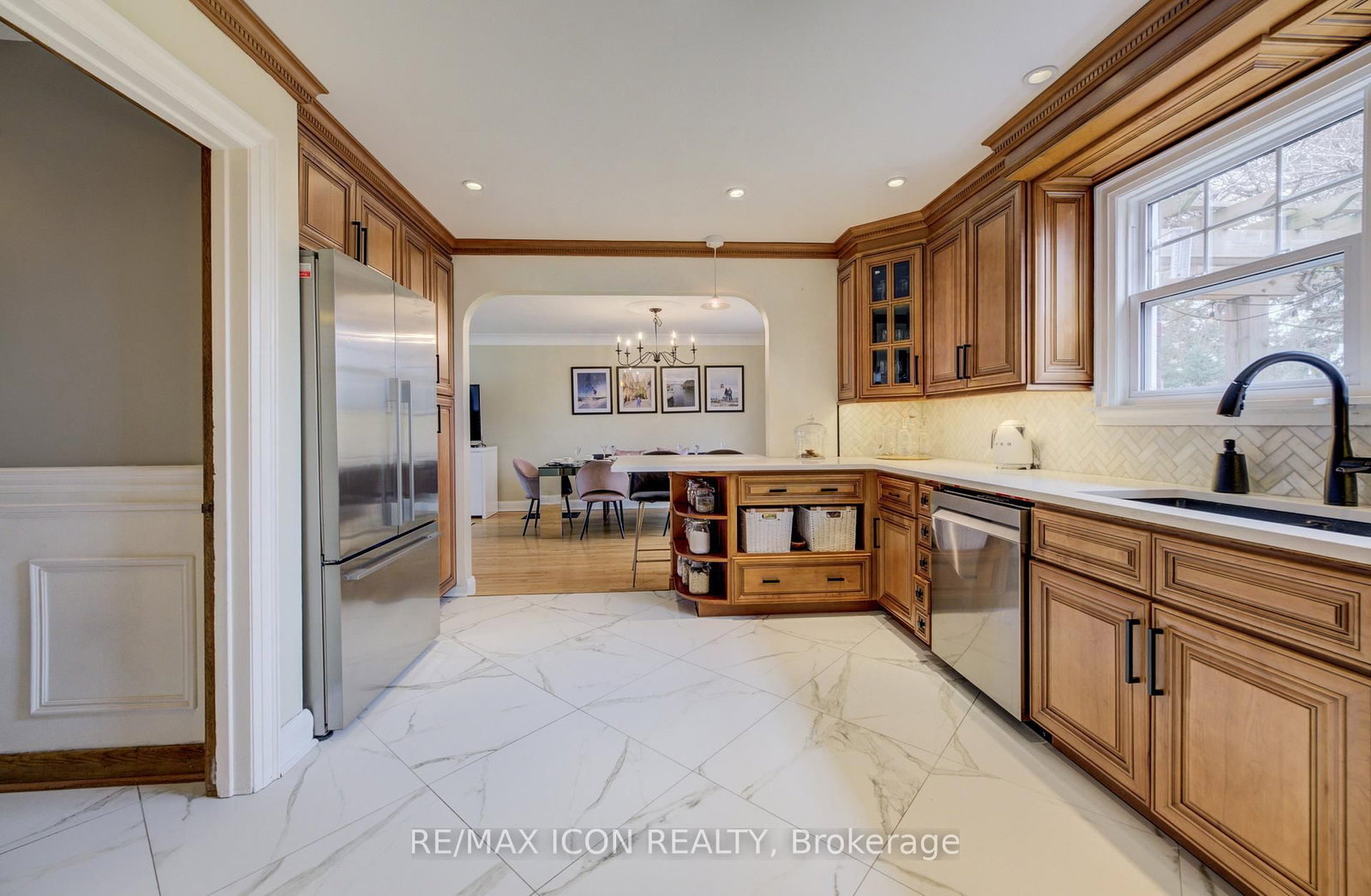 27 Lowrey Avenue S - Photo 17