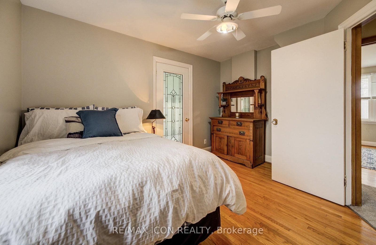 27 Lowrey Avenue S - Photo 34