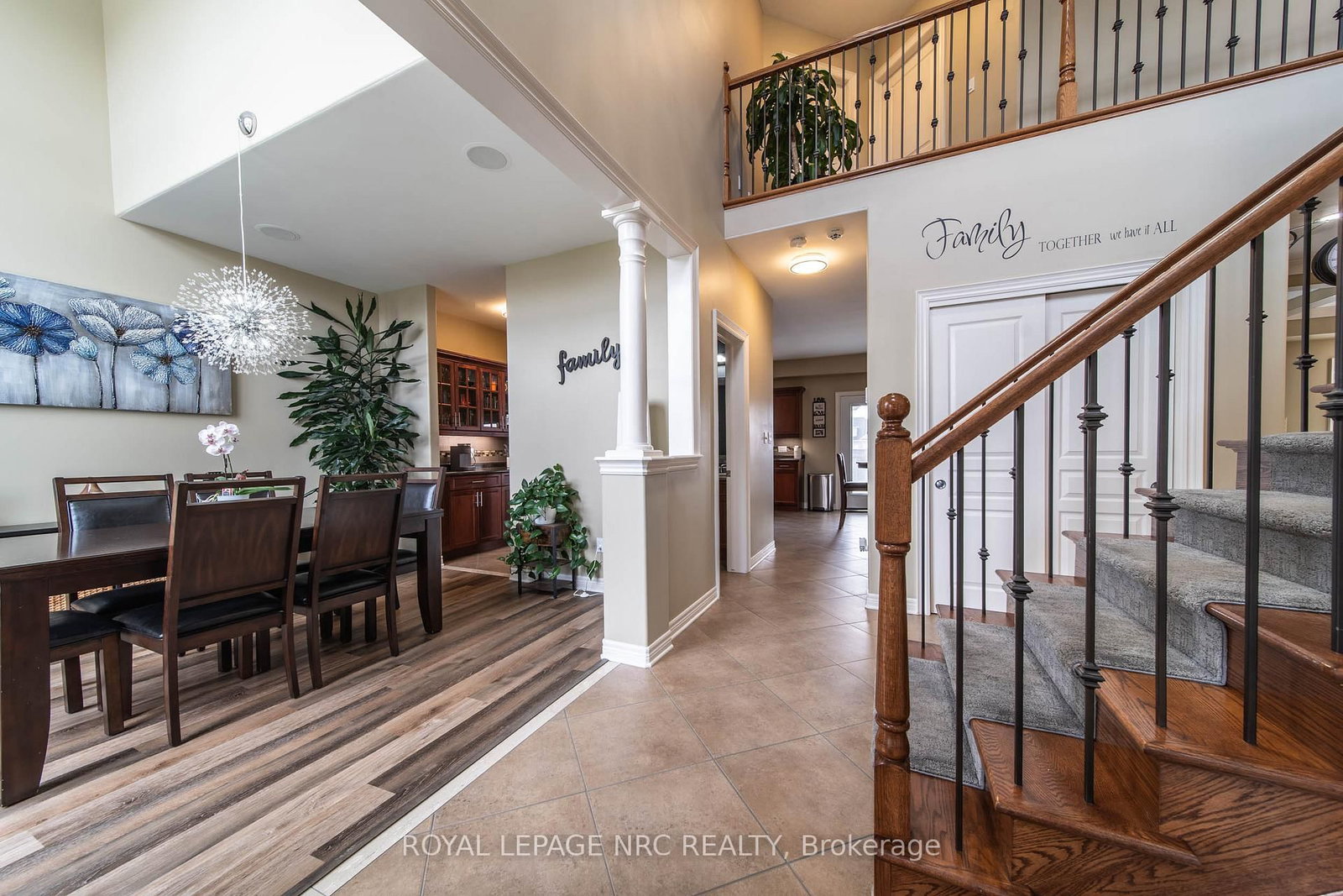 Detached House for sale at 325 Hillsdale Road, Welland, Ontario, L3C 7M2 - Coyle Creek - MLS: X12962960