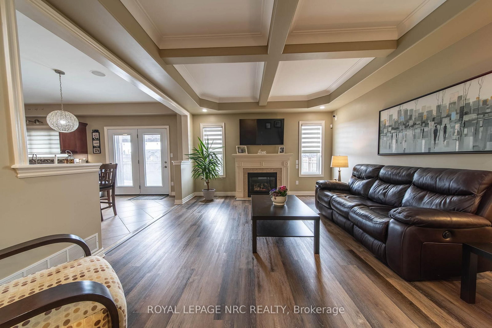 Detached House for sale at 325 Hillsdale Road, Welland, Ontario, L3C 7M2 - Coyle Creek - MLS: X12962960