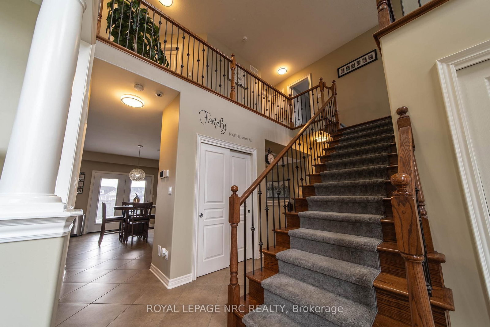 Detached House for sale at 325 Hillsdale Road, Welland, Ontario, L3C 7M2 - Coyle Creek - MLS: X12962960