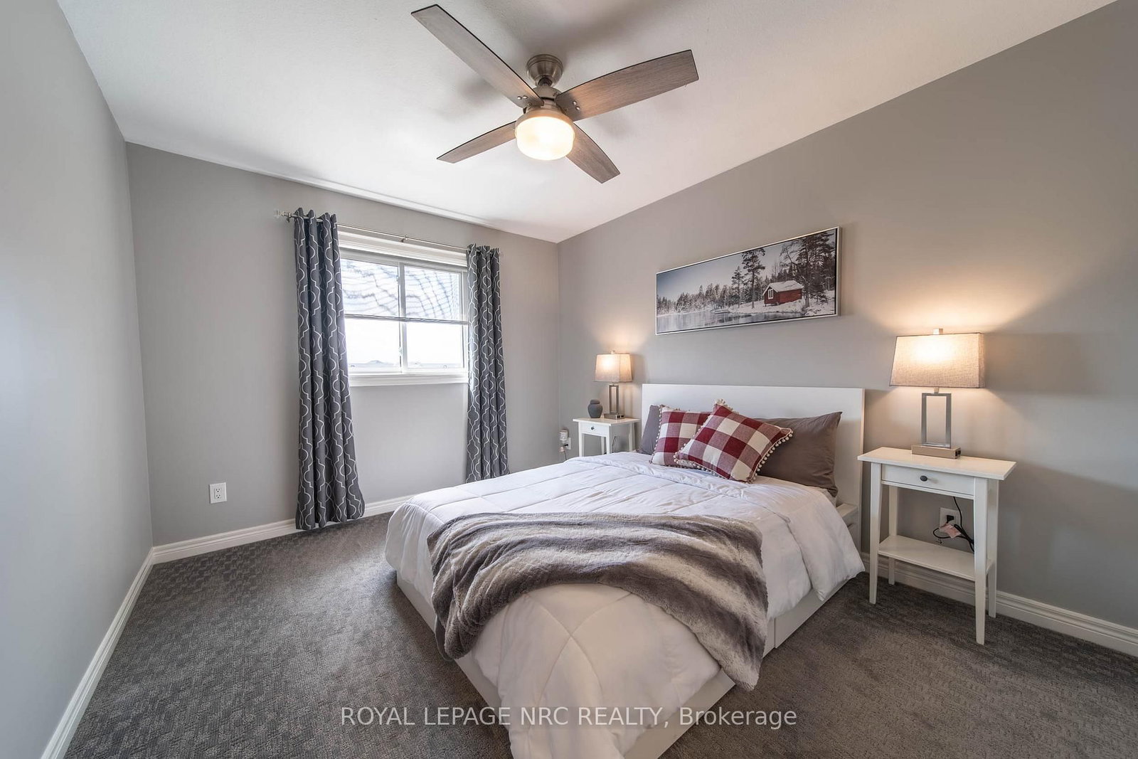 Detached House for sale at 325 Hillsdale Road, Welland, Ontario, L3C 7M2 - Coyle Creek - MLS: X12962960