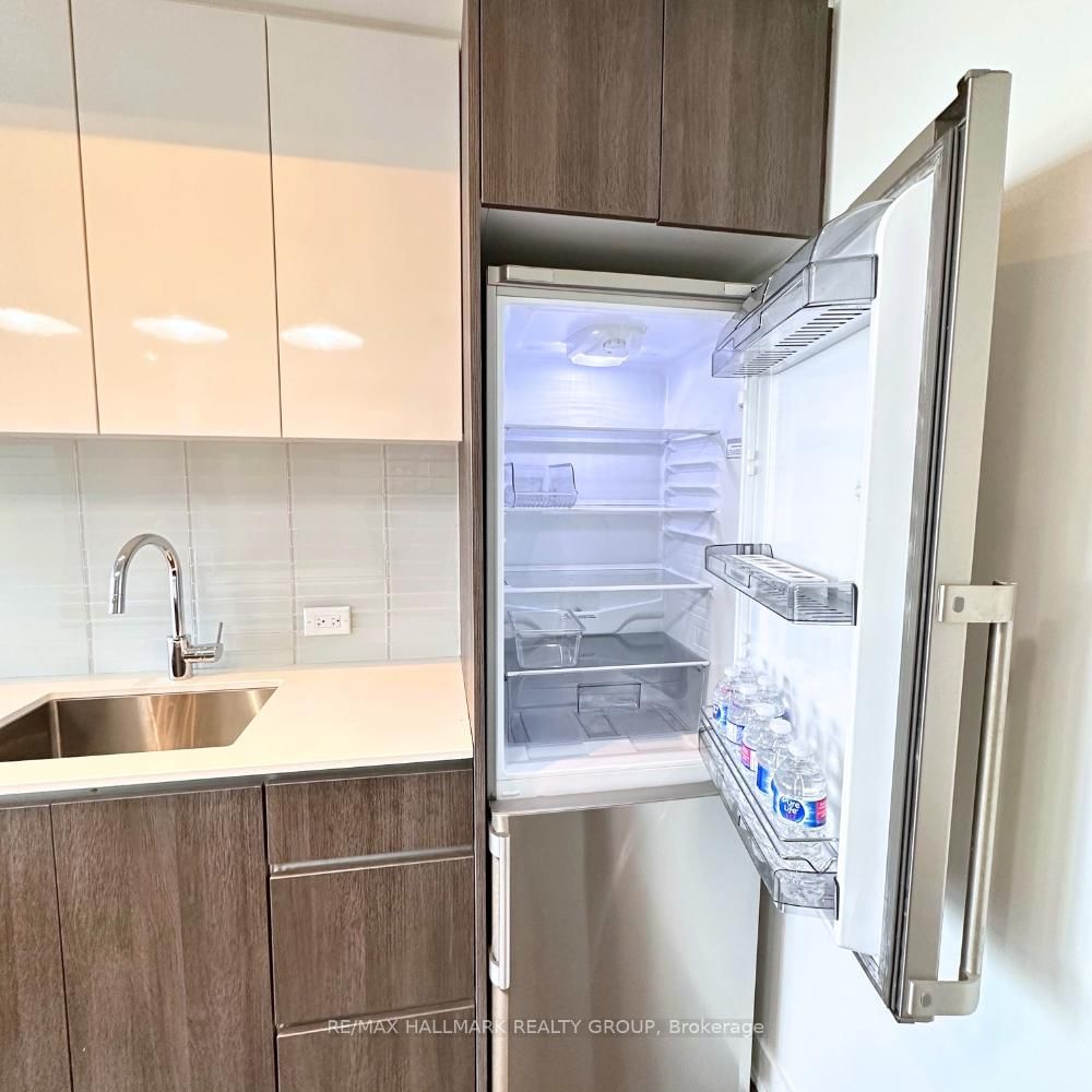 199 Slater Street, Unit 2115 - Photo 6