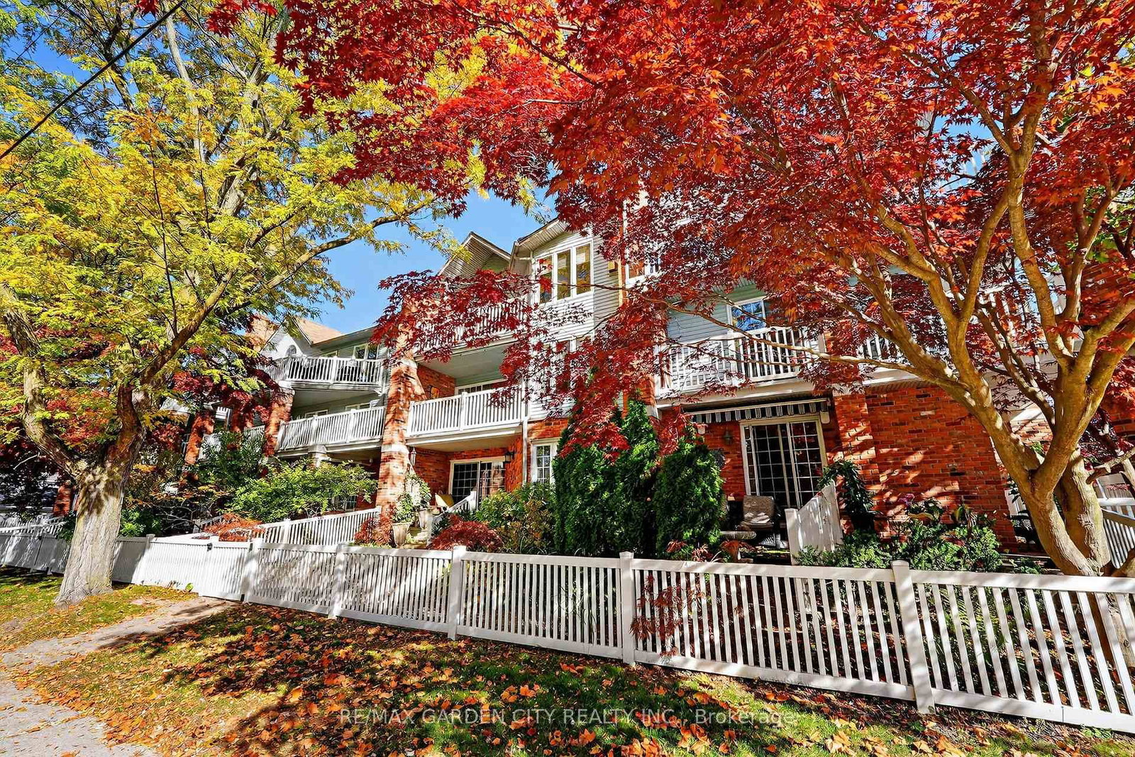 70 Main Street, Unit 201 - Photo 29