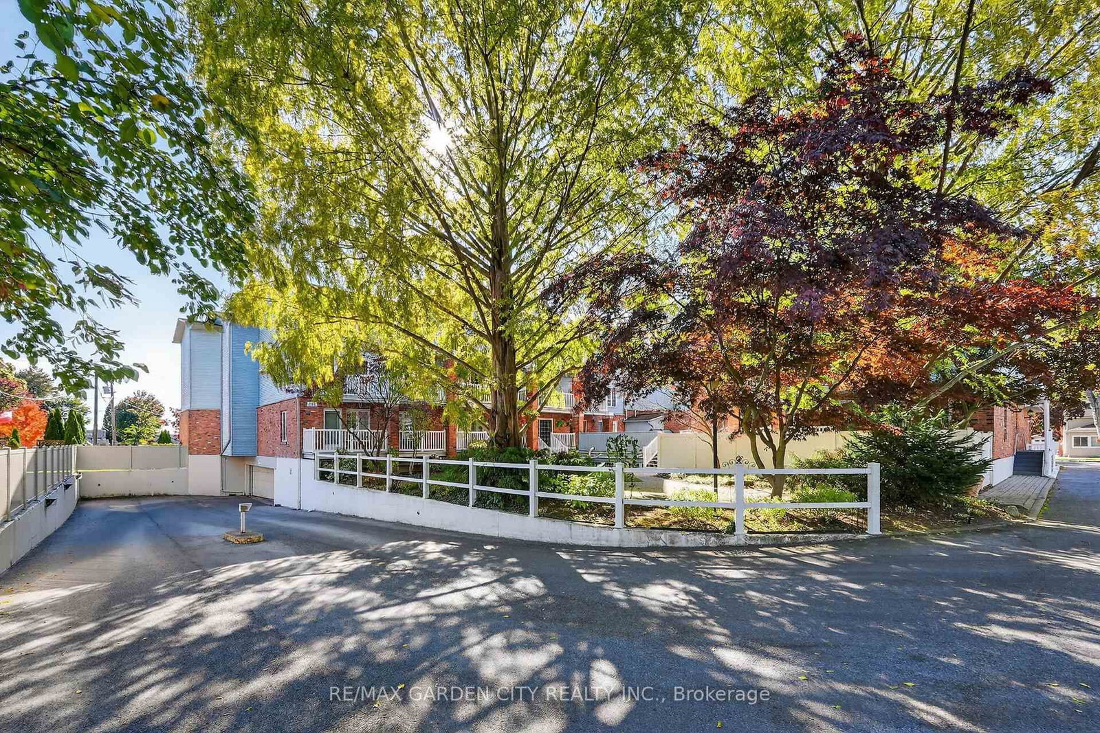 70 Main Street, Unit 201 - Photo 32