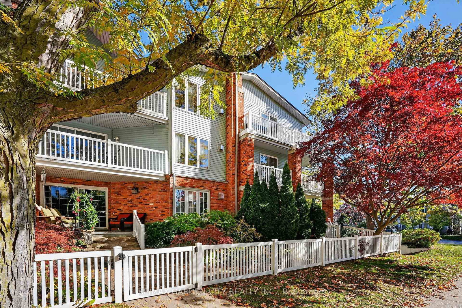 70 Main Street, Unit 201 - Photo 34