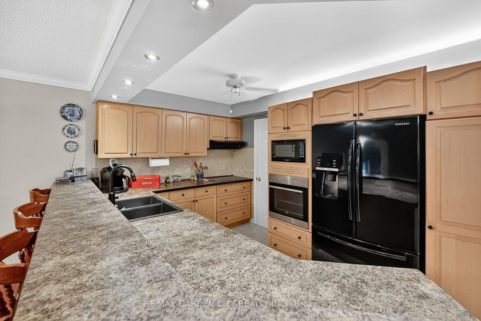 70 Main Street, Unit 201 - Photo 5