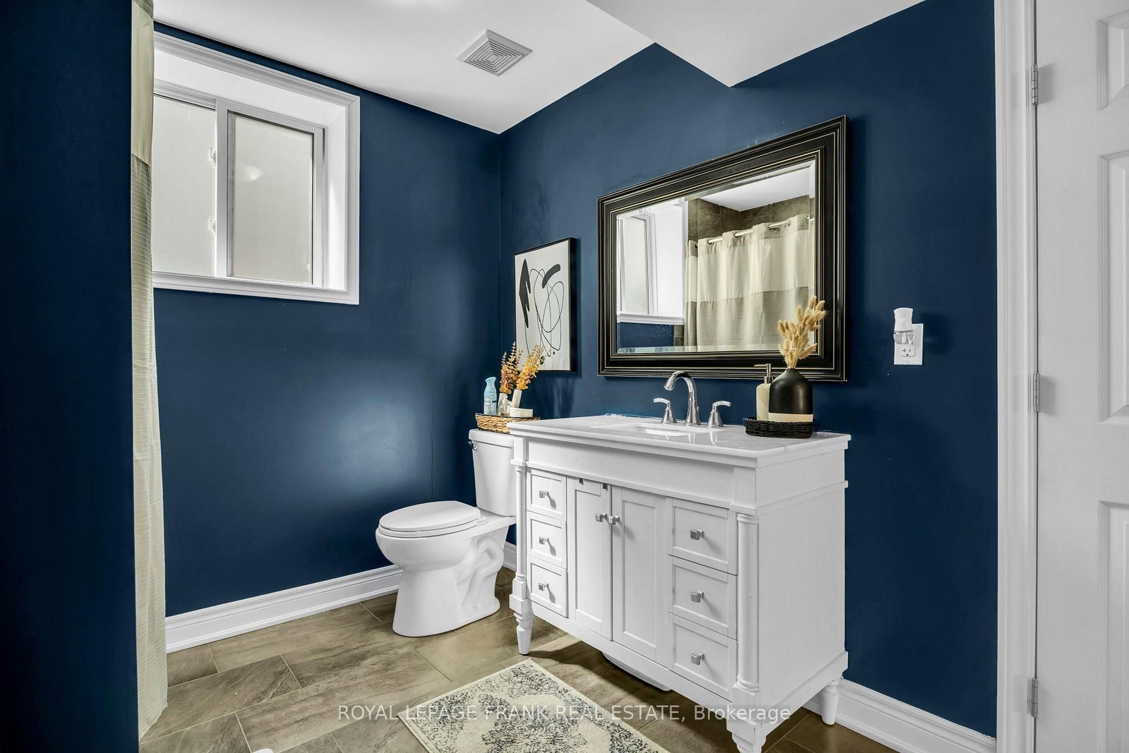 Detached House for sale at 375 St Lawrence Drive, Welland, Ontario, L3C 7H7 - N. Welland - MLS: X12963270