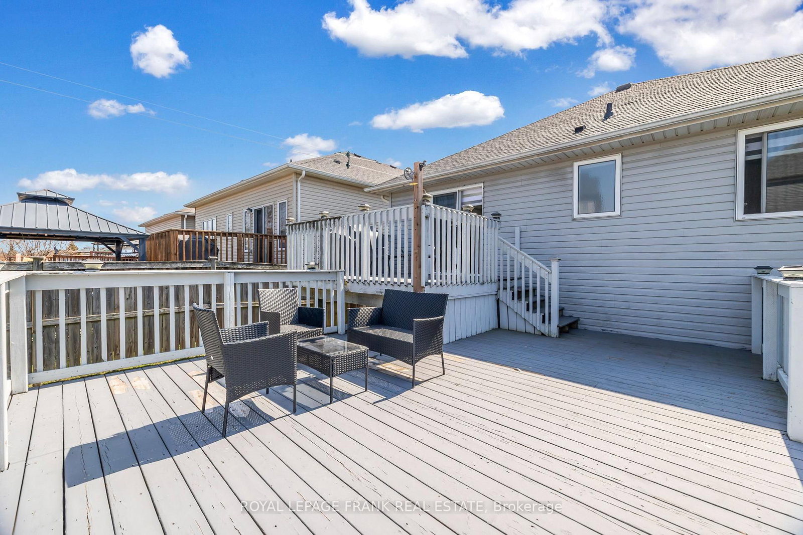 Detached House for sale at 375 St Lawrence Drive, Welland, Ontario, L3C 7H7 - N. Welland - MLS: X12963270