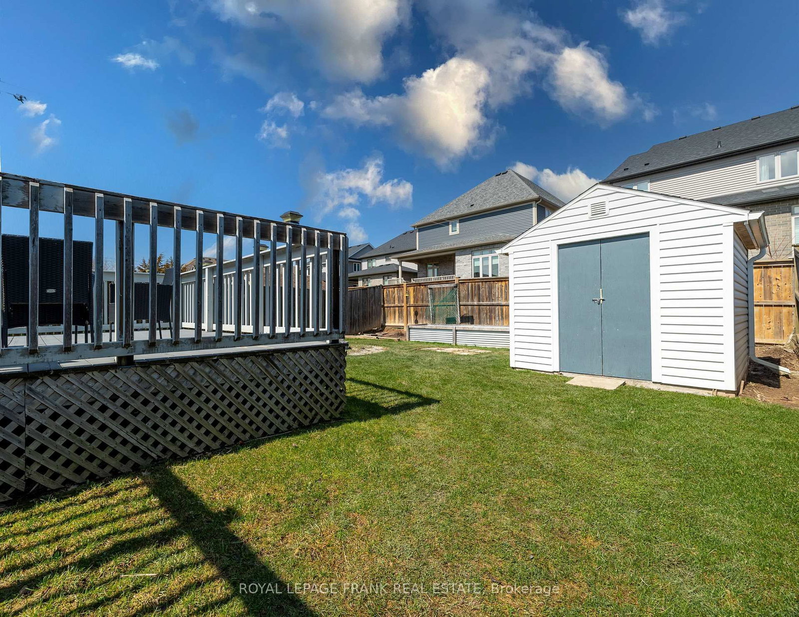 Detached House for sale at 375 St Lawrence Drive, Welland, Ontario, L3C 7H7 - N. Welland - MLS: X12963270