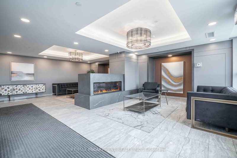 541 - 5055 Greenlane Rd, Lincoln, L3J 2J3 | Image 2