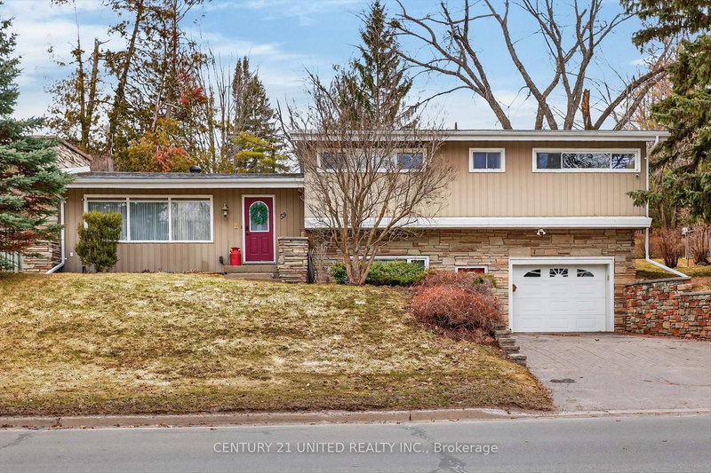 home for sale on 59 Kawartha Hts Boulevard