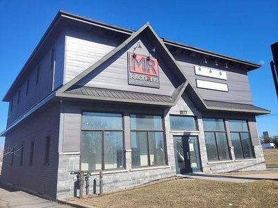 1877 Merivale Rd | Ottawa | Image