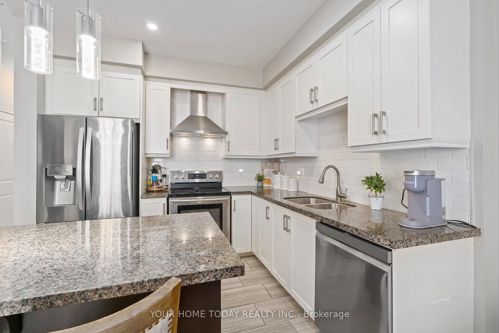 86 Pettitt Drive - Photo 9