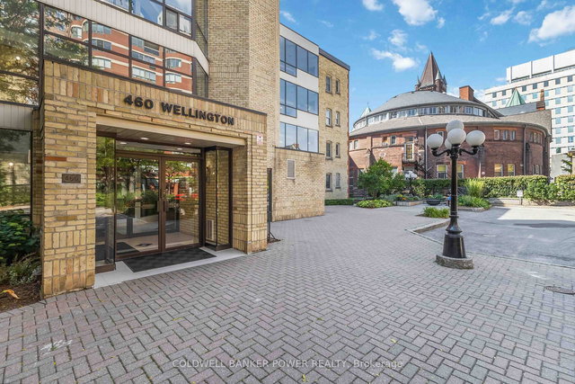 308 - 460 Wellington Street