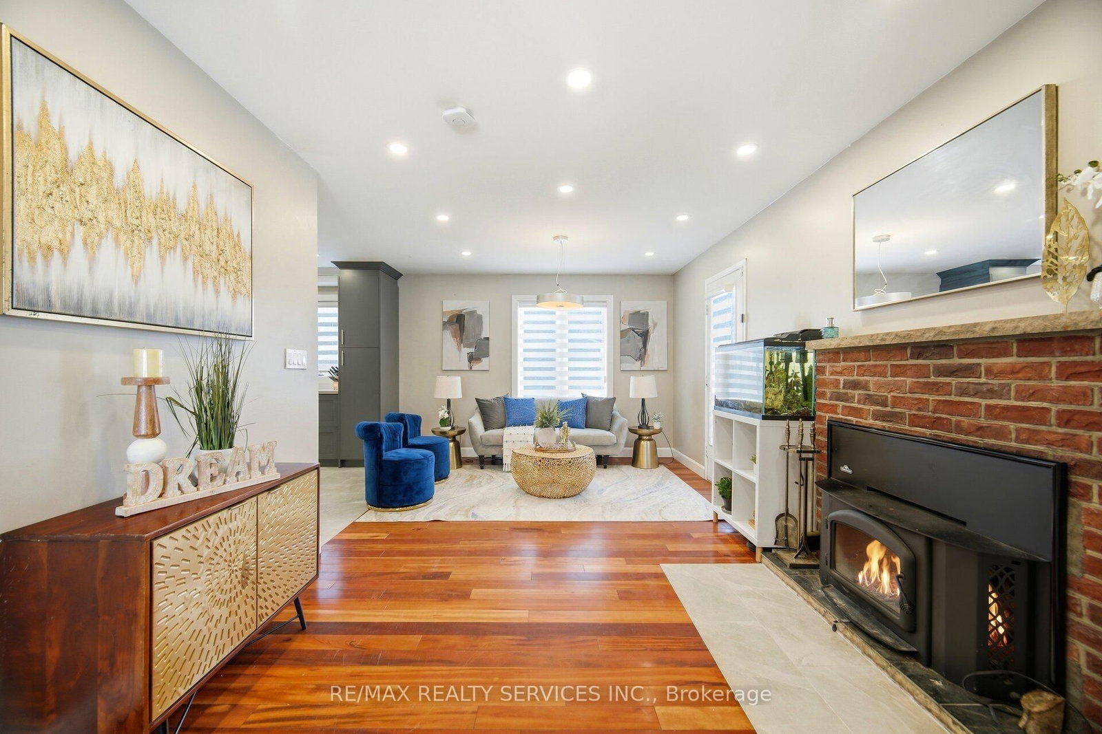 12 Pine Street - Photo 3