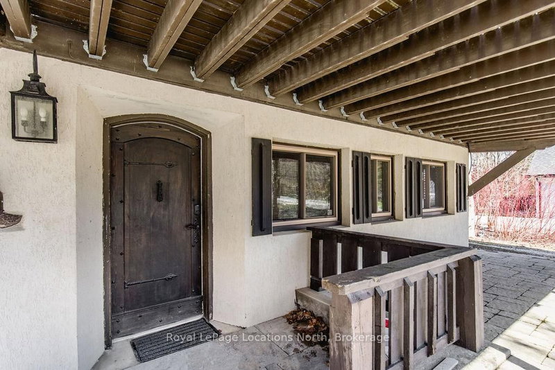 138 ST MORITZ Cres, Blue Mountains, L9Y 0S6 | Image 3