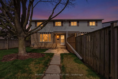 20C-35 Oakhill Dr, Brantford — 2