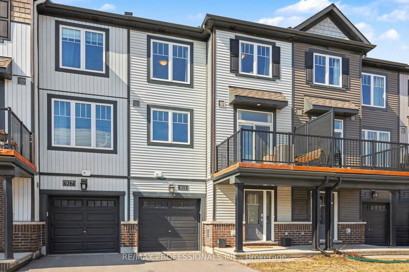 home for sale on 919 LIXNAW Court