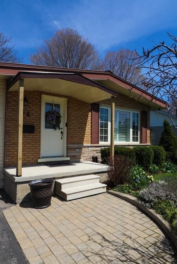 home for sale on 54 First Street W