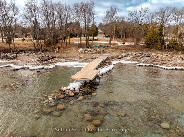 339566 PRESQU'ILE Road