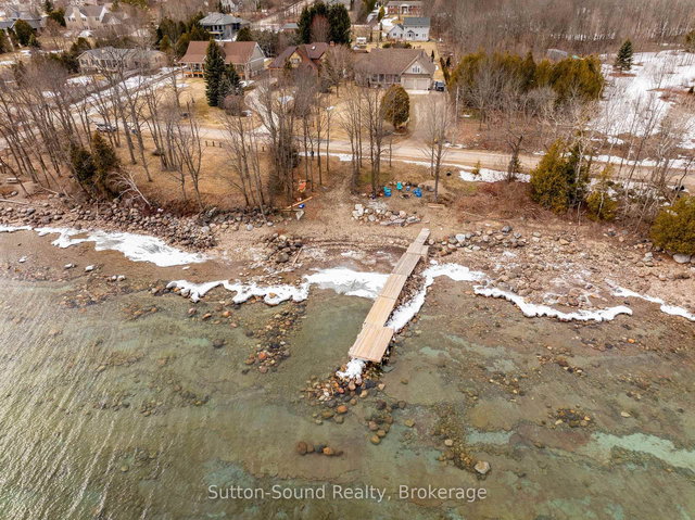 339566 PRESQU'ILE Road