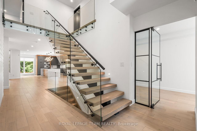 679 Broadview Avenue