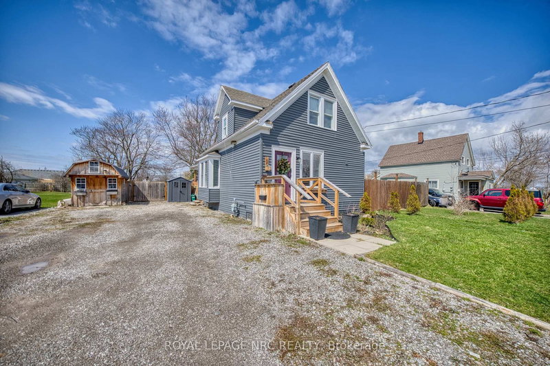 home for sale on 108 High Street