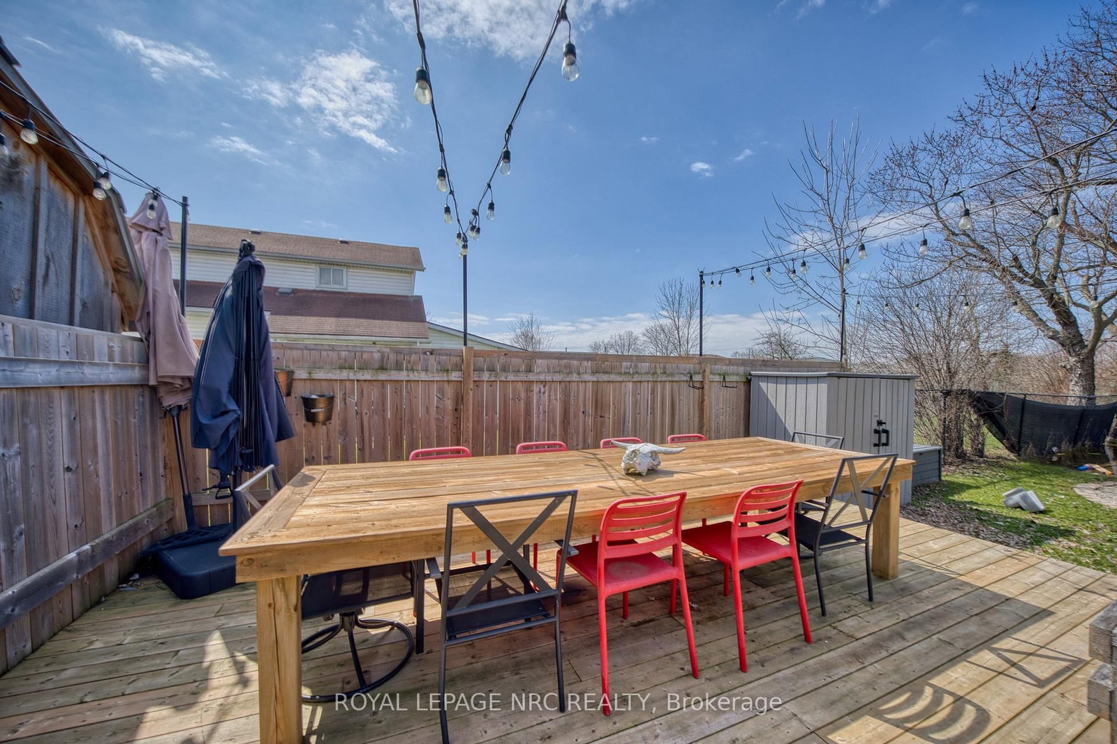 Detached House for sale at 108 High Street, Fort Erie, Ontario, L2A 3P7 - Central - MLS: X12963906