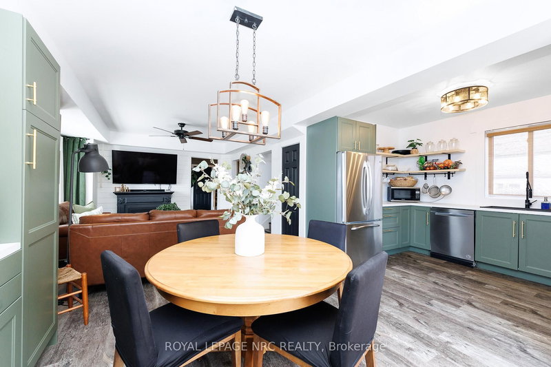 108 High St, Fort Erie, L2A 3P7 | Image 3