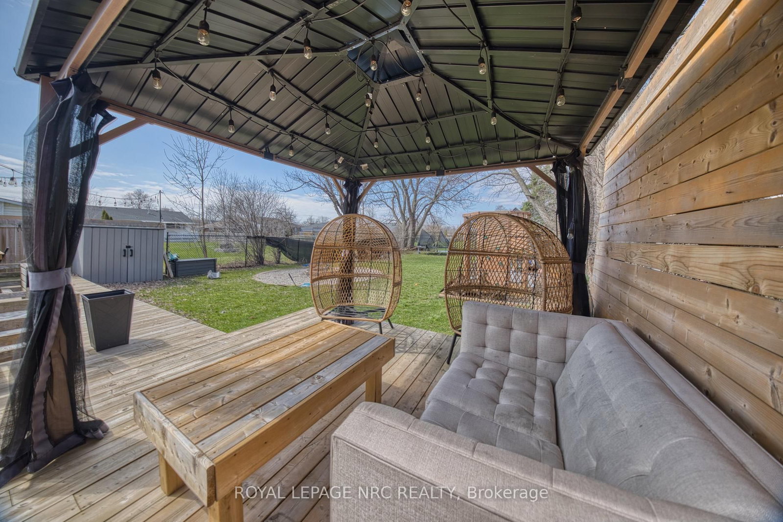 Detached House for sale at 108 High Street, Fort Erie, Ontario, L2A 3P7 - Central - MLS: X12963906