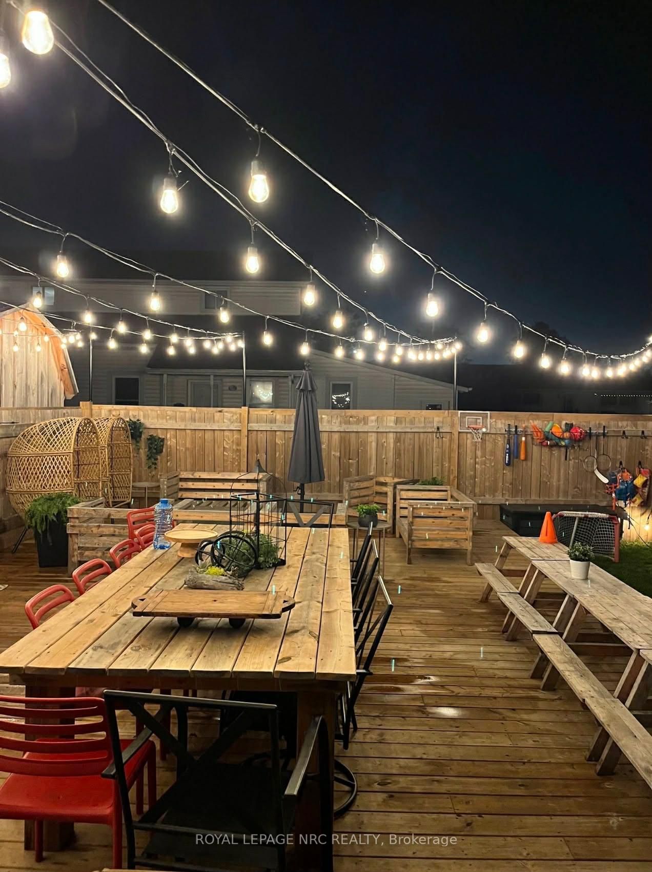 Detached House for sale at 108 High Street, Fort Erie, Ontario, L2A 3P7 - Central - MLS: X12963906