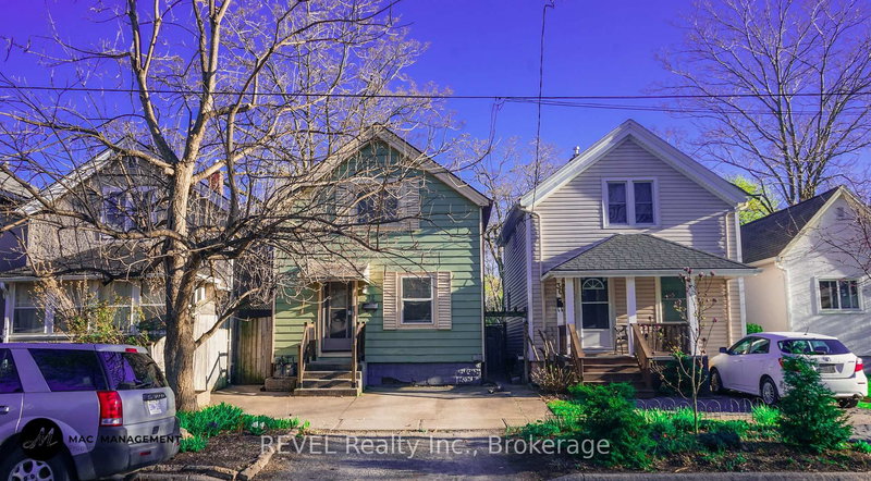 home for lease on 32 Edmund Street