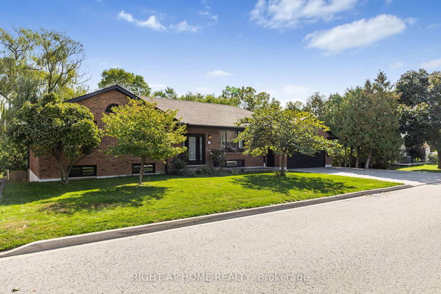 23 Riverview Boulevard