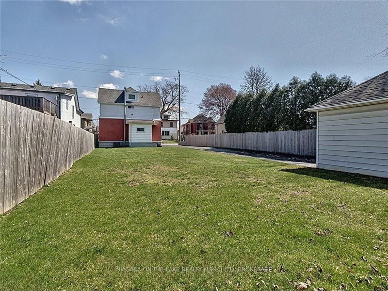 Main Level - 89 Hellems Ave, Welland, L3B 3B1 | Image 3