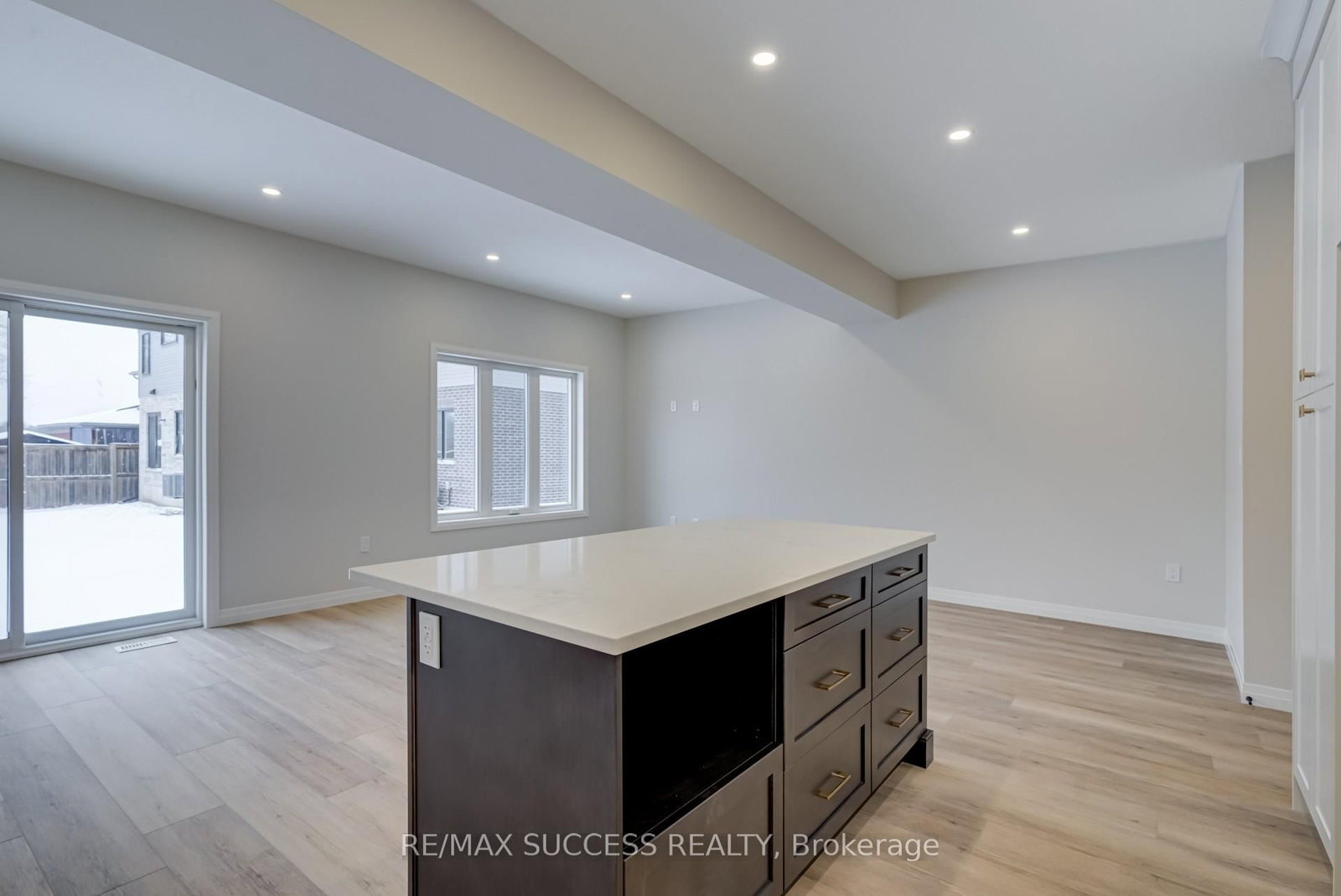 147 Siebert Avenue - Photo 12