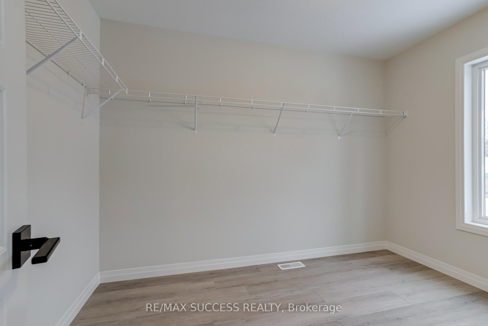 147 Siebert Avenue - Photo 29