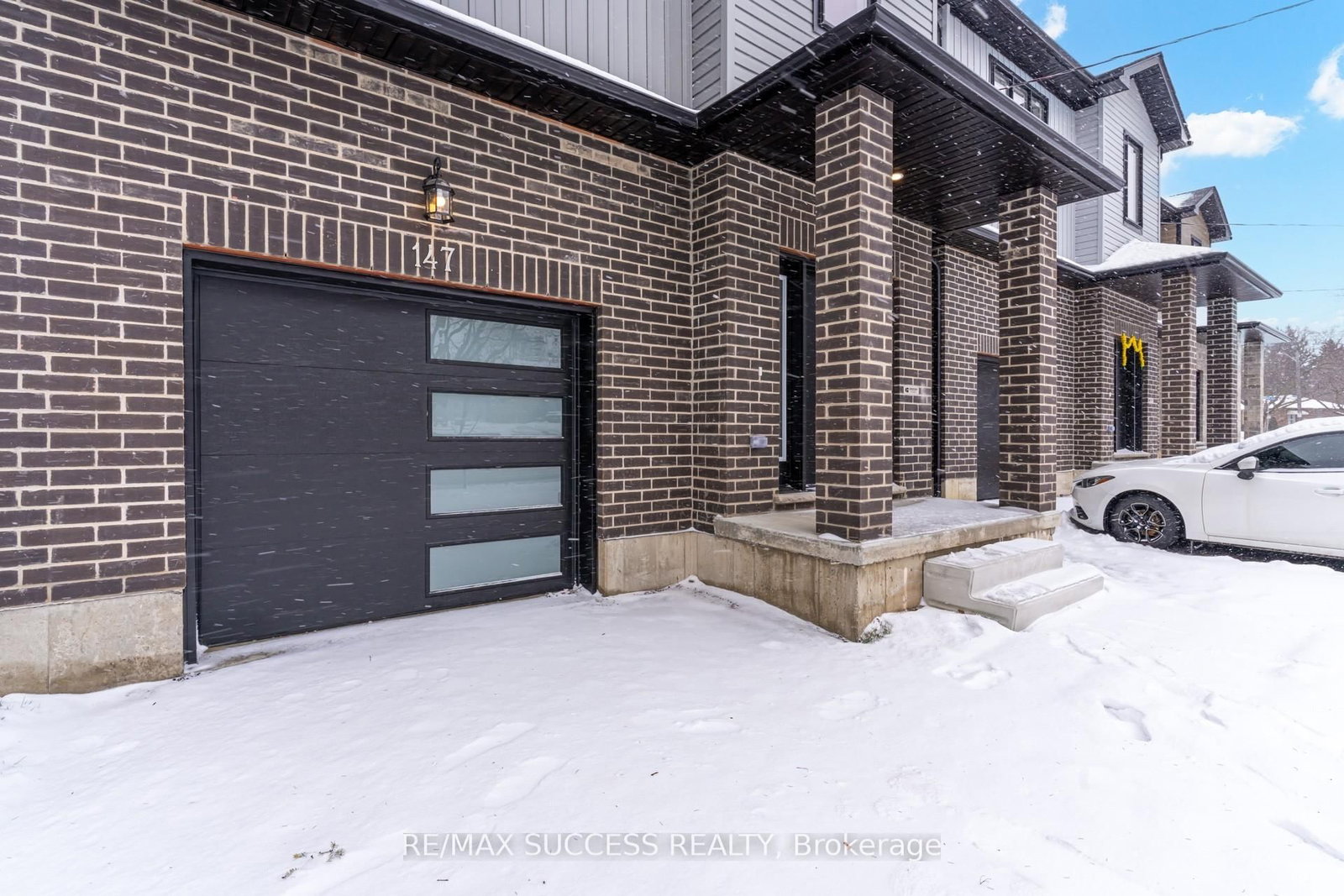 147 Siebert Avenue - Photo 6