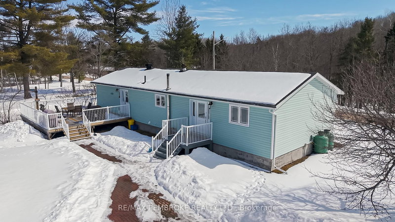 home for sale on 1718 Black Bay Road