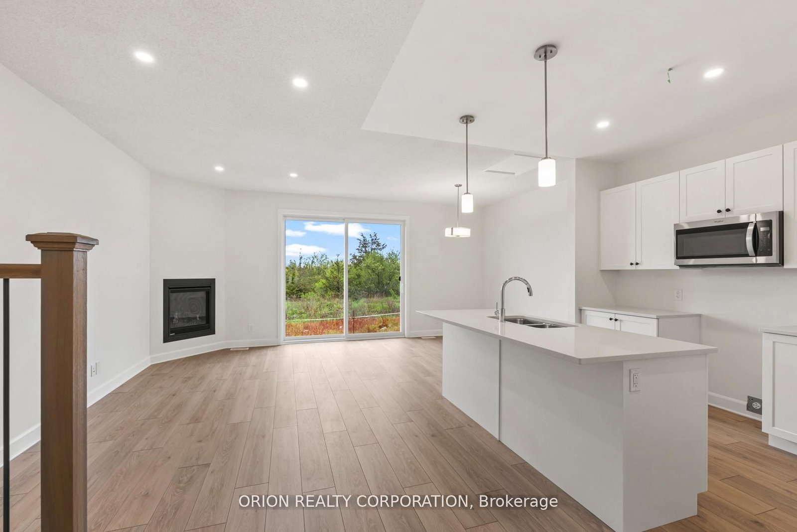 418 Buckthorn Drive • Kingston, ON photo 5